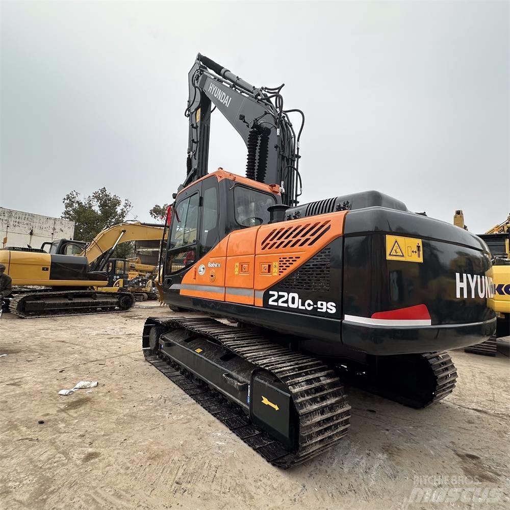 Hyundai R220LC-9S Bageri guseničari