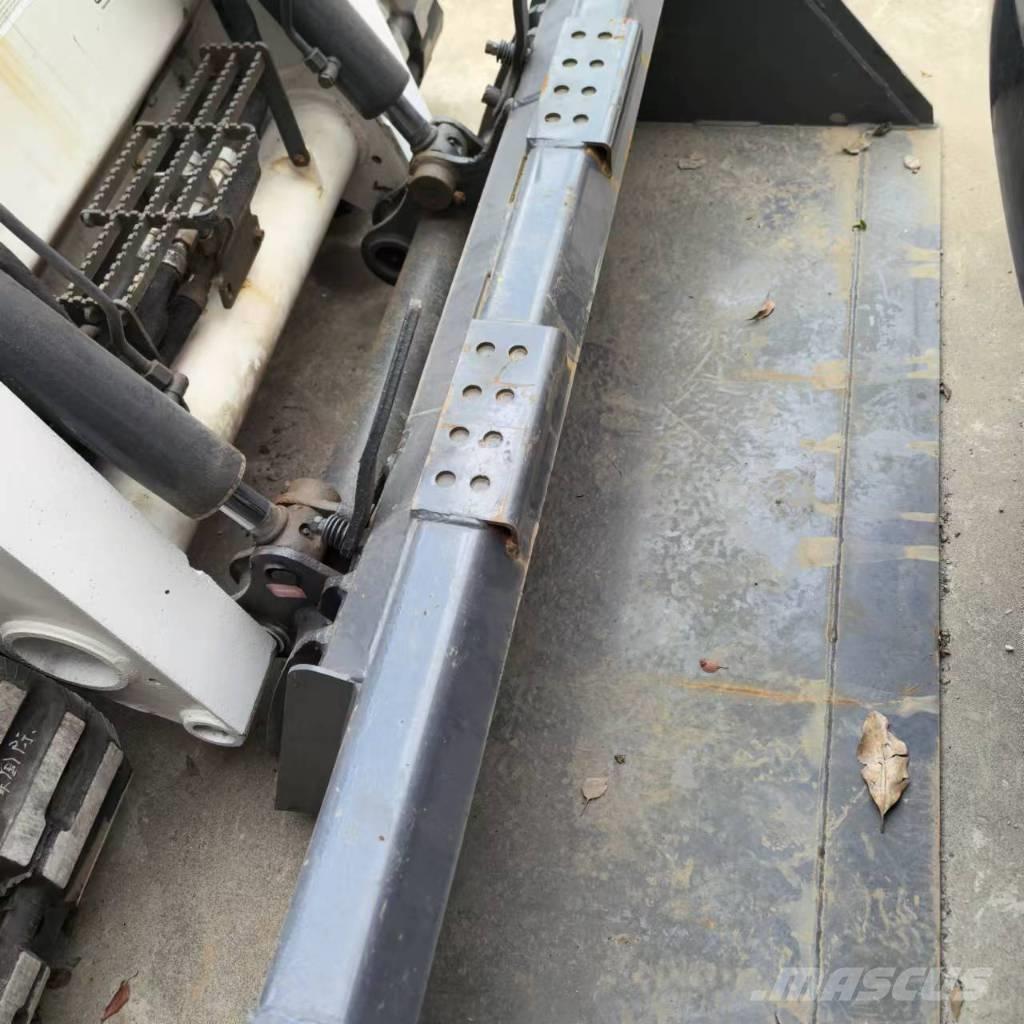 Bobcat T 770 Skid steer mini utovarivači