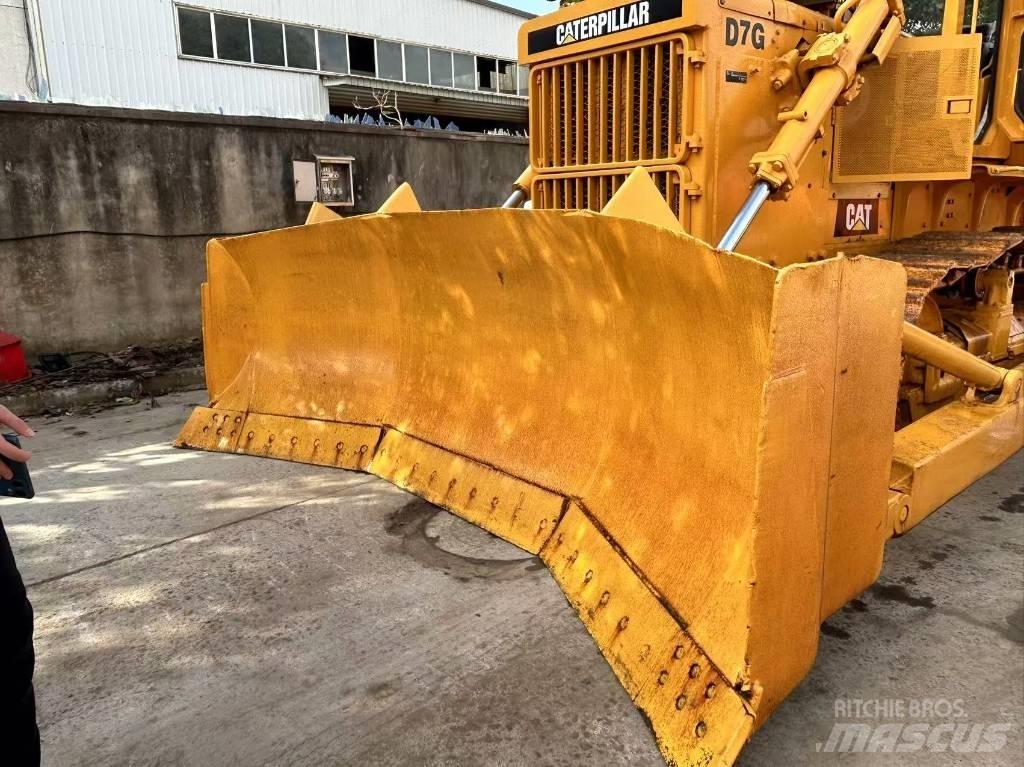 CAT D 7 G Grejderi