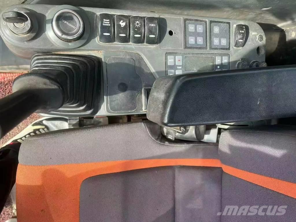 Doosan DX420LC Bageri guseničari