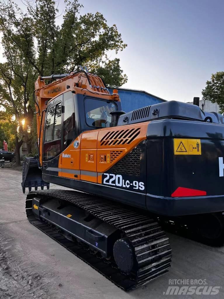 Hyundai 220LC-9S Bageri guseničari