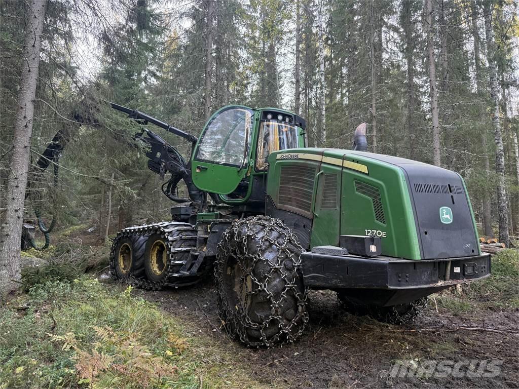 John Deere 1270E Harversteri
