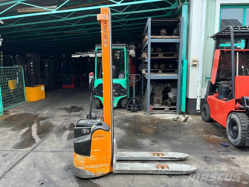 Still EGV12    V-4251 Samopogonski ručni viljuškari