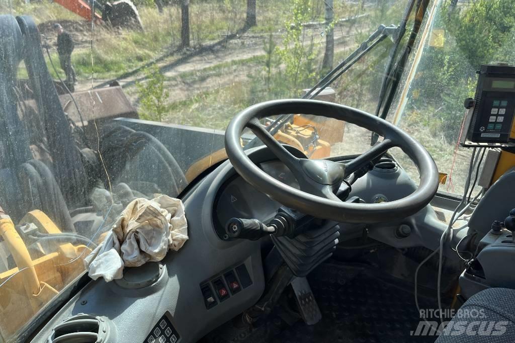 Volvo L 220 D Utovarivači na točkove