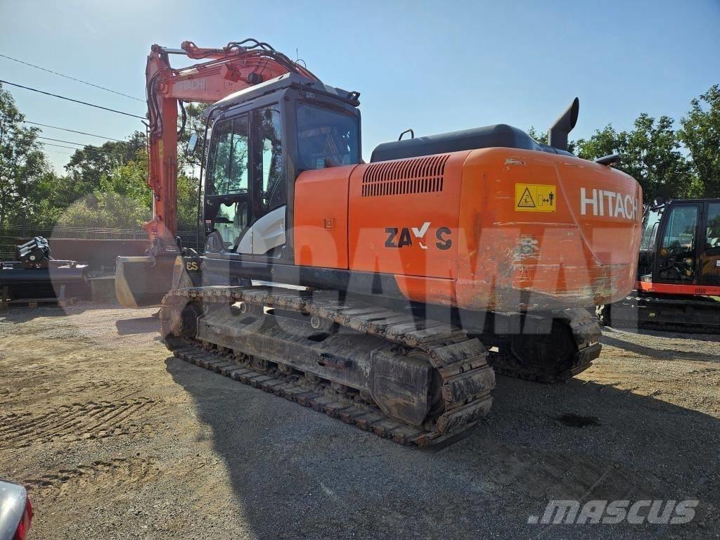 Hitachi ZX 210 LC Bageri guseničari