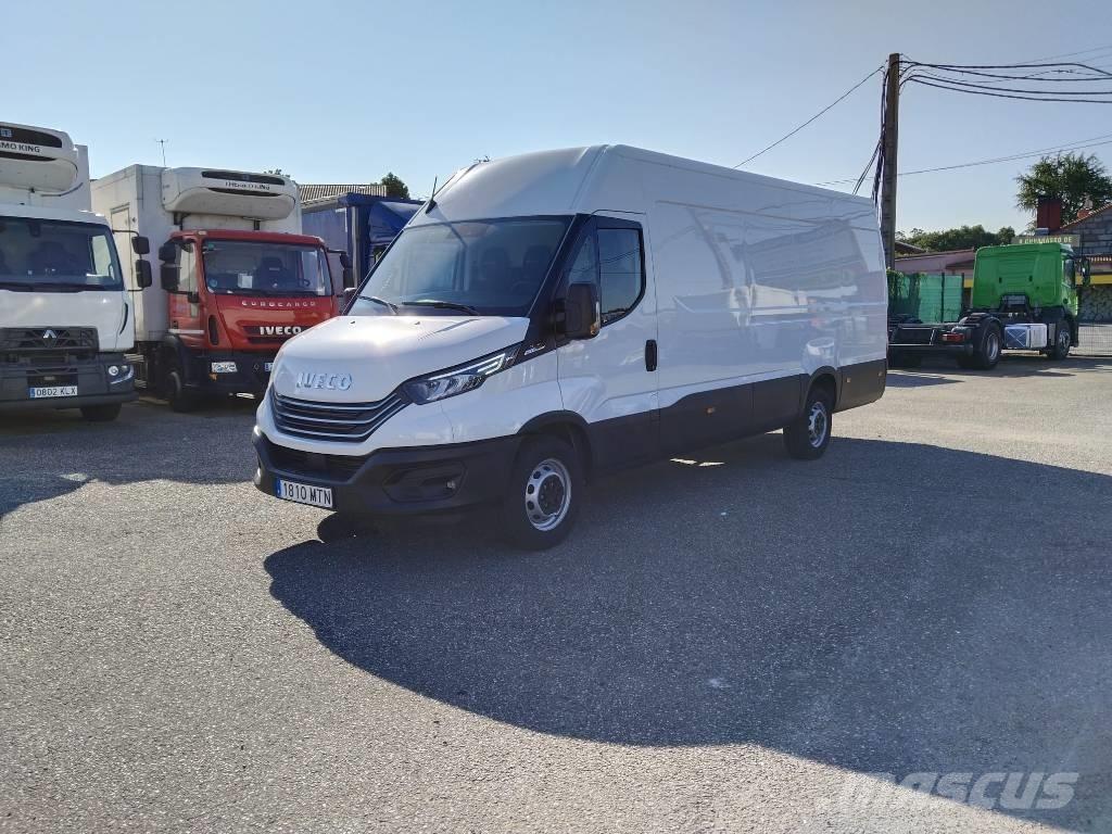 Iveco Daily 35 S12 Sanduk kombiji