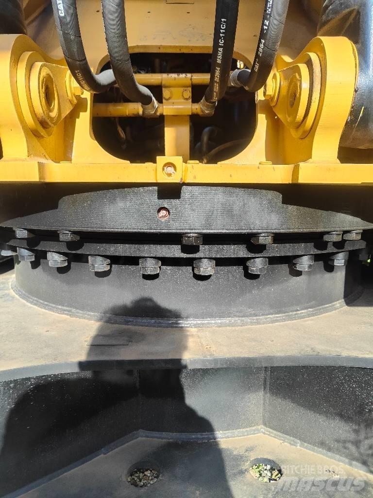 CAT 330 D Bageri guseničari