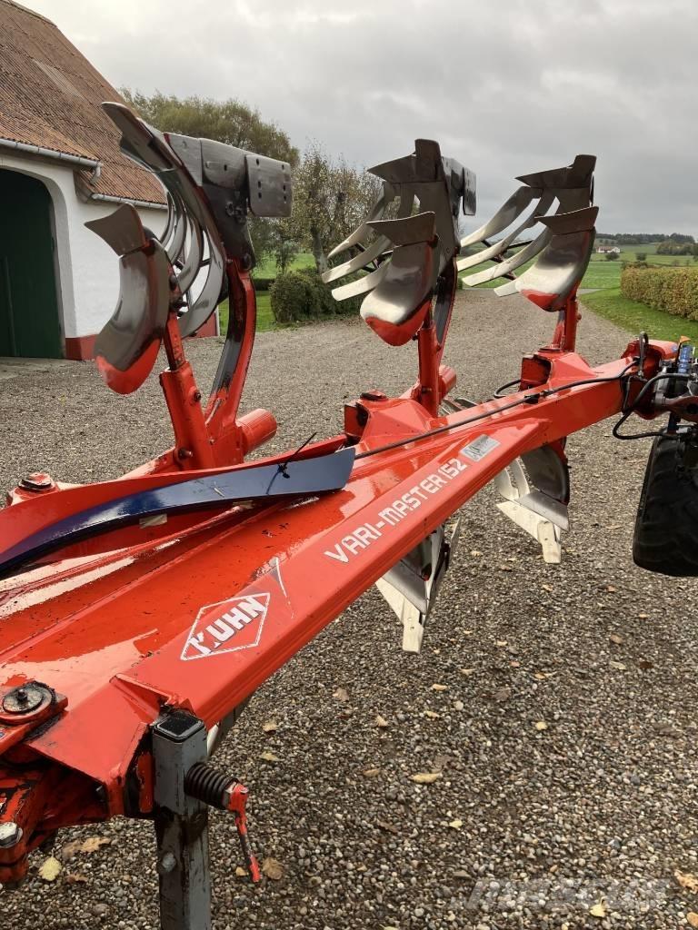 Kuhn Vari-Master 152 Plugovi obrtači