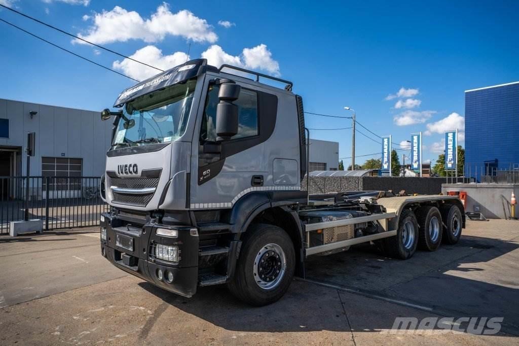 Iveco X-WAY 460 Rol kiper kamioni sa kukom za podizanje tereta
