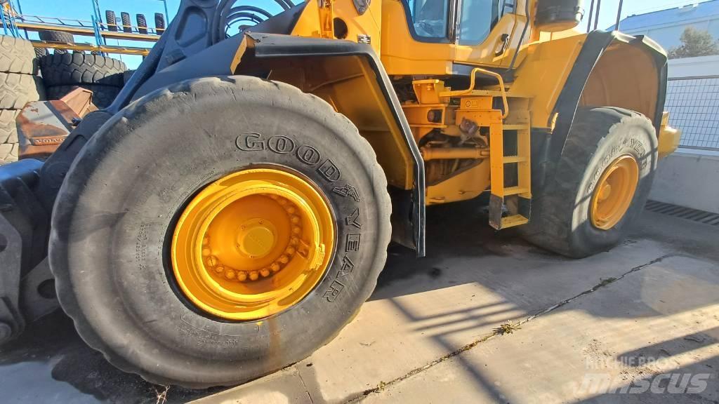 Volvo L 180 F Utovarivači na točkove