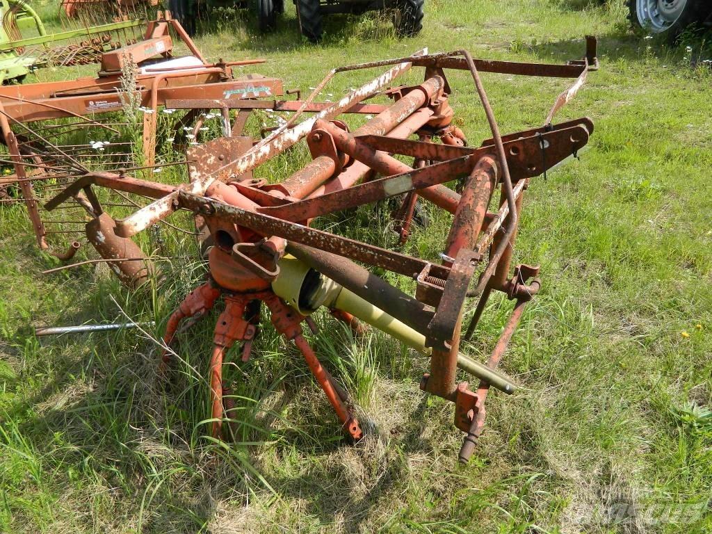 Kuhn 3.2 Okretači i sakupljači sena