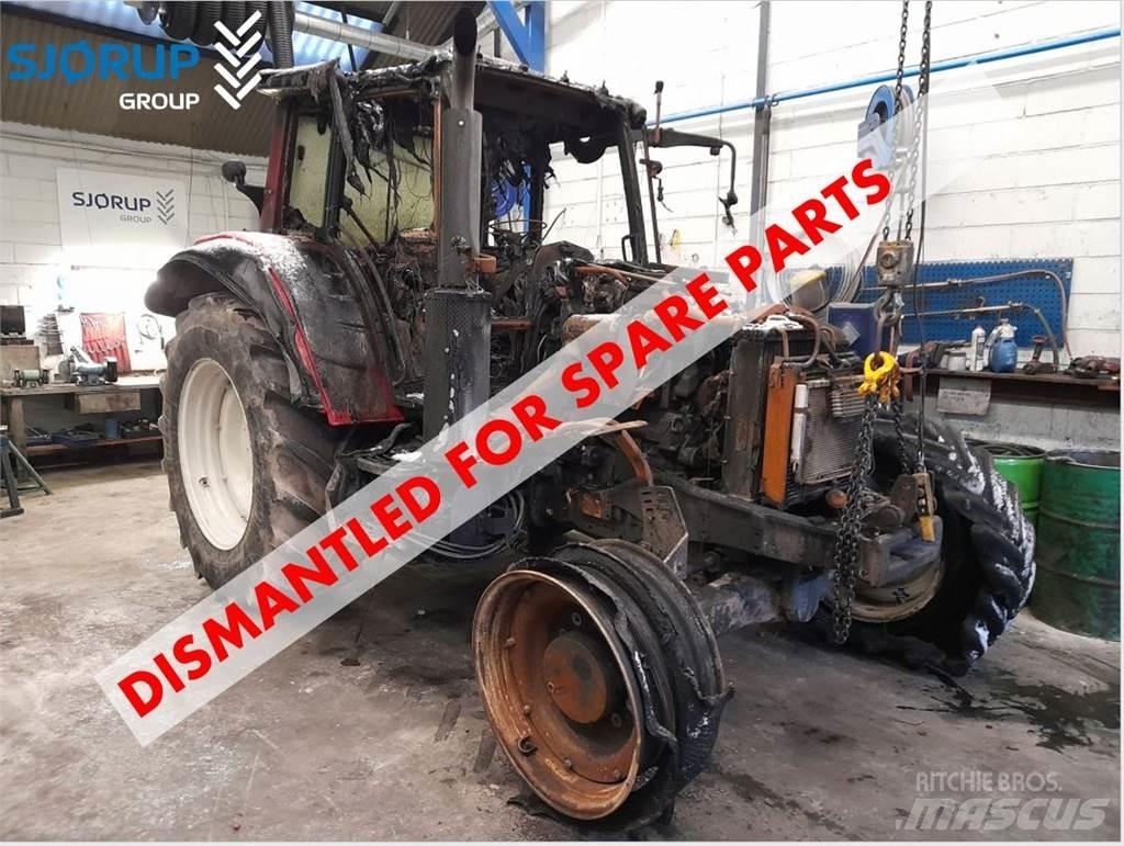 Valtra N163 Traktori