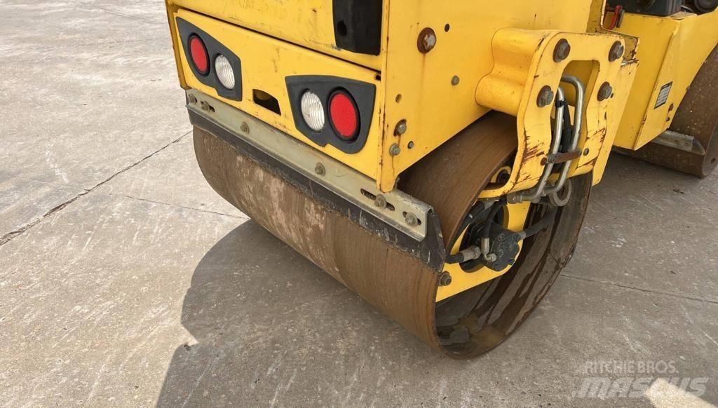 Bomag BW 100 AD M-5 Valjci sa duplim bubnjem