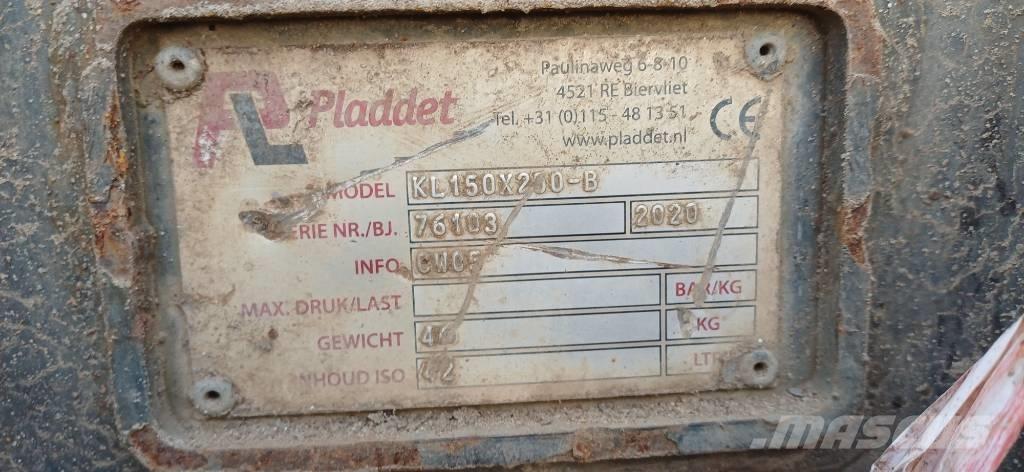 CAT 302.7 CR Mini bageri < 7t