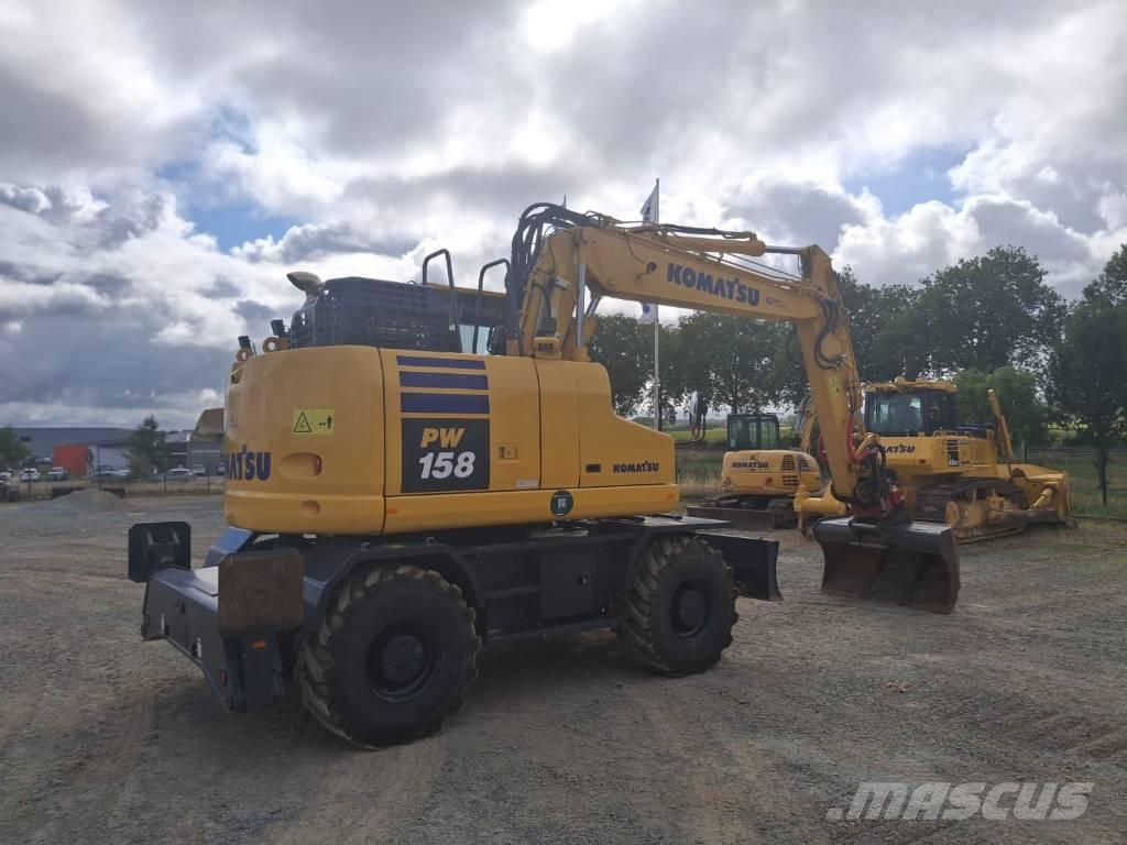 Komatsu PW158-11 Bageri točkaši