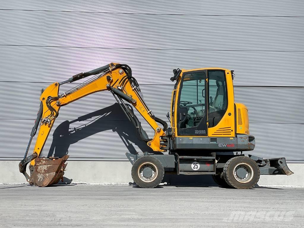 Wacker Neuson EW 65 Bageri točkaši