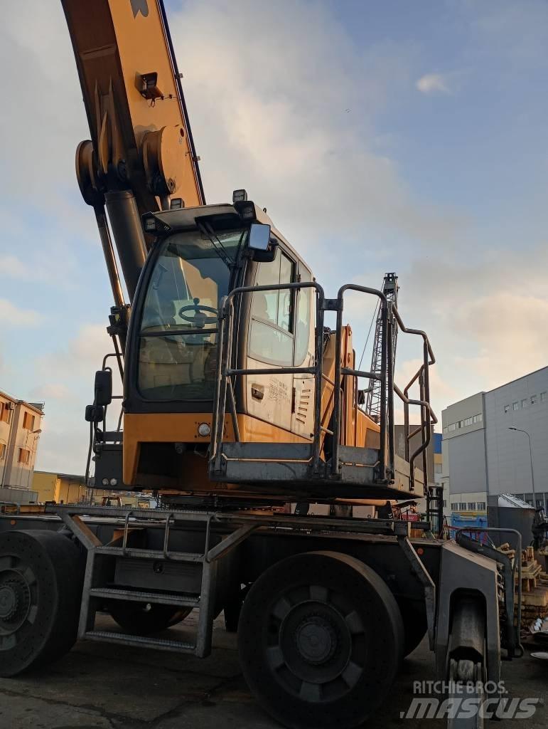 Liebherr LH 60 Bageri za prenos primarnih/sekundarnih sirovina
