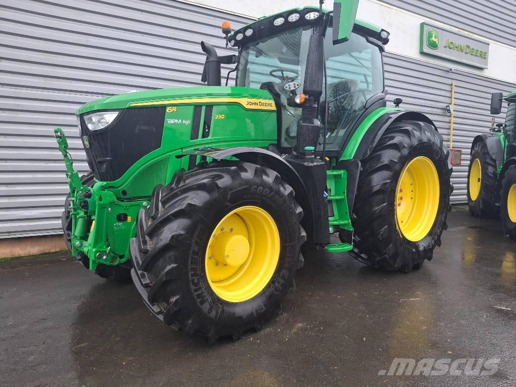 John Deere 6R230 Traktori