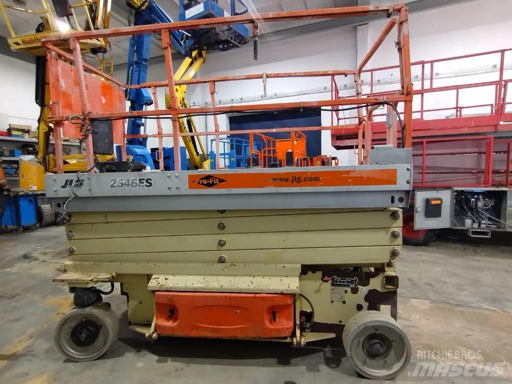 JLG 2646 ES Makazaste platforme