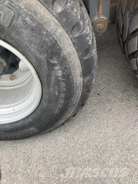 Junkkari J 18 Kiper prikolice