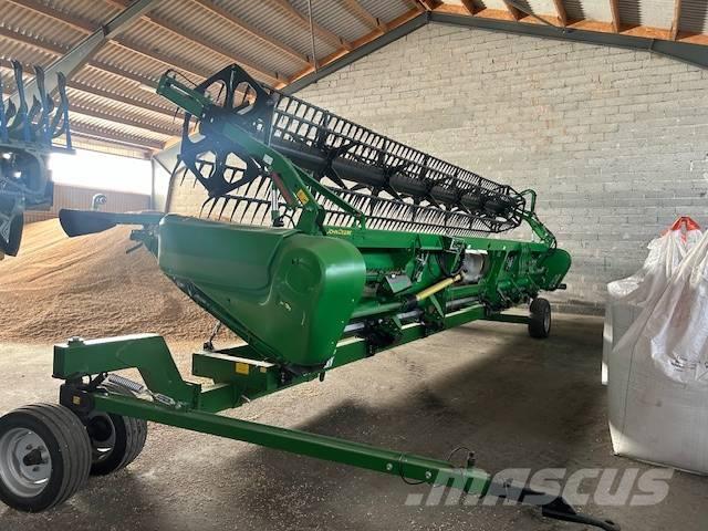 John Deere S 670 i Kombajni