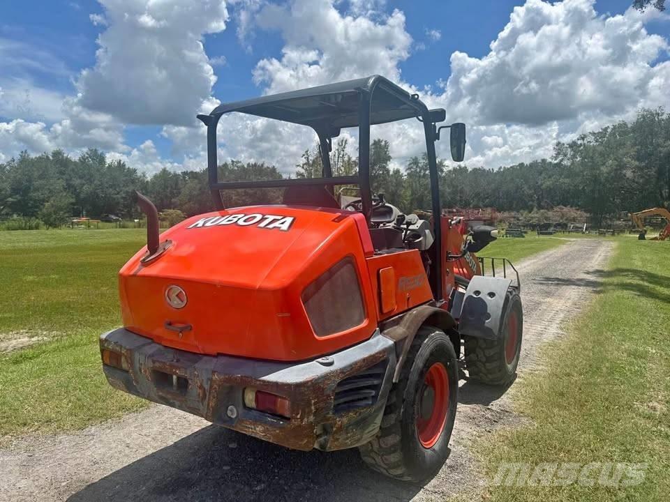 Kubota R 530 Utovarivači na točkove