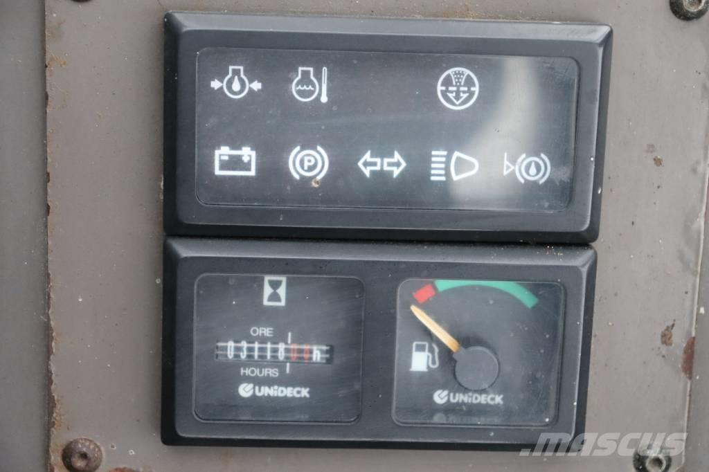 Manitou M 26.4 Vanterenski viljuškar