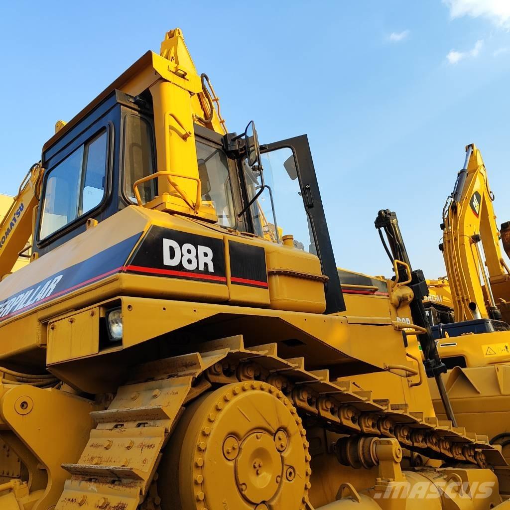 CAT D 8 R Buldožeri guseničari