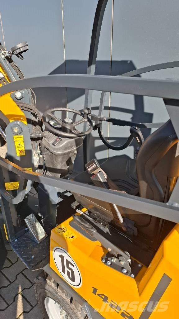 Schäffer 1422 Mini utovarivači