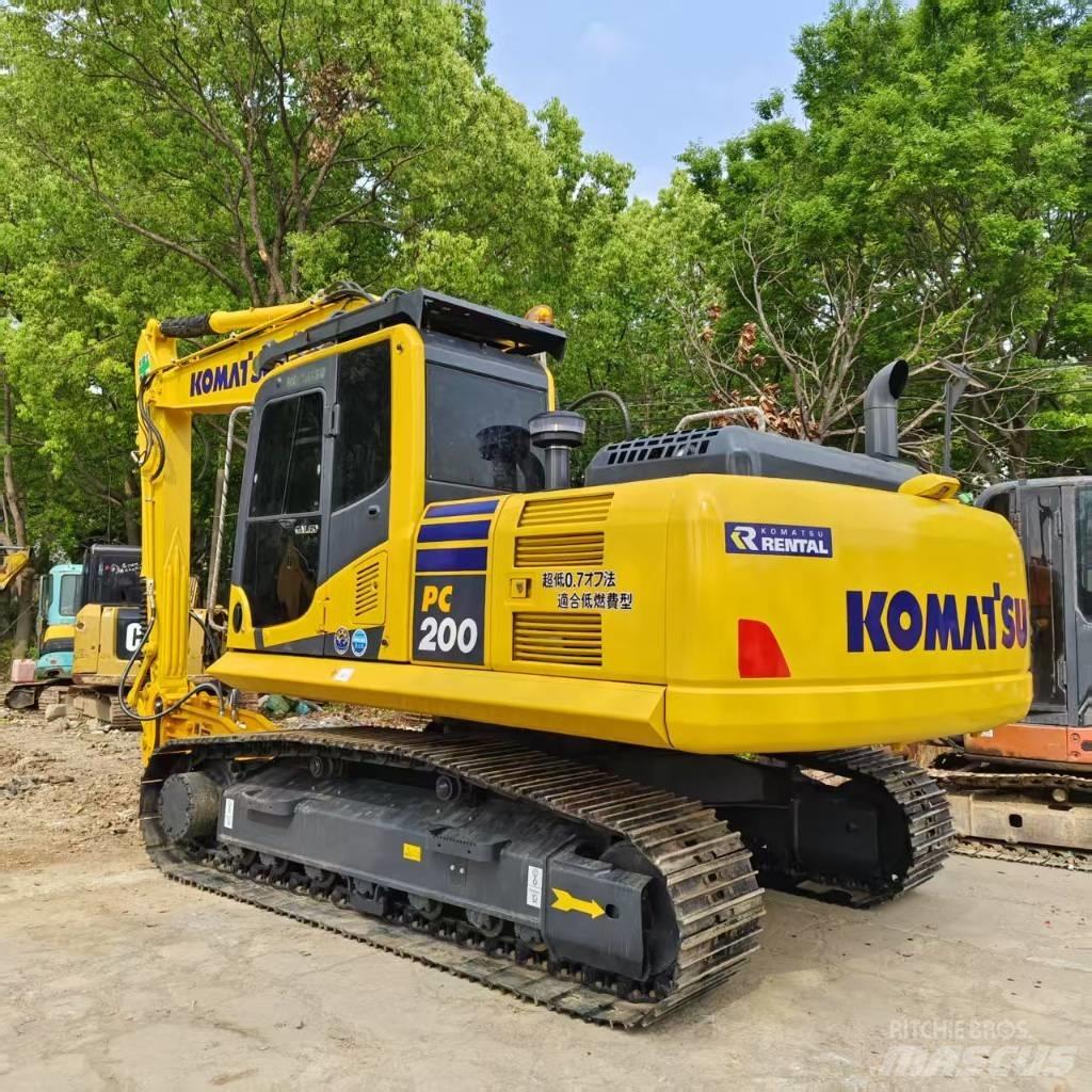 Komatsu PC 200-7 Bageri guseničari