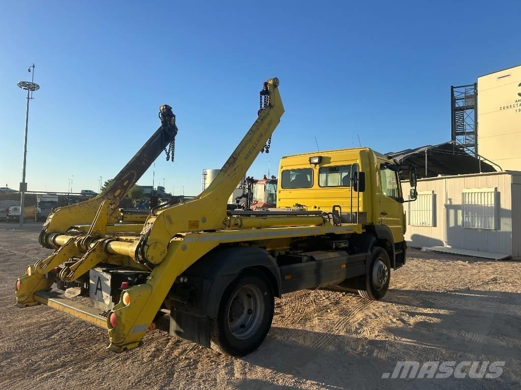 Mercedes-Benz 1530 Kontejneri za skladištenje