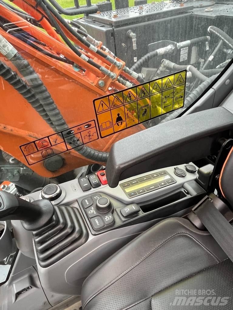 Develon DX140W-7 Bageri točkaši