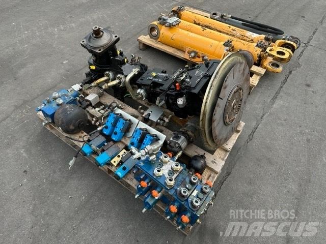Liebherr L 538 Hidraulika