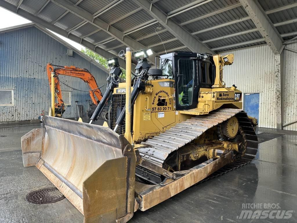 CAT D 6 T LGP Buldožeri guseničari