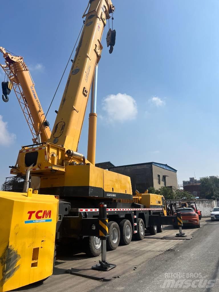 TCM FD250 Teleskopski viljuškari