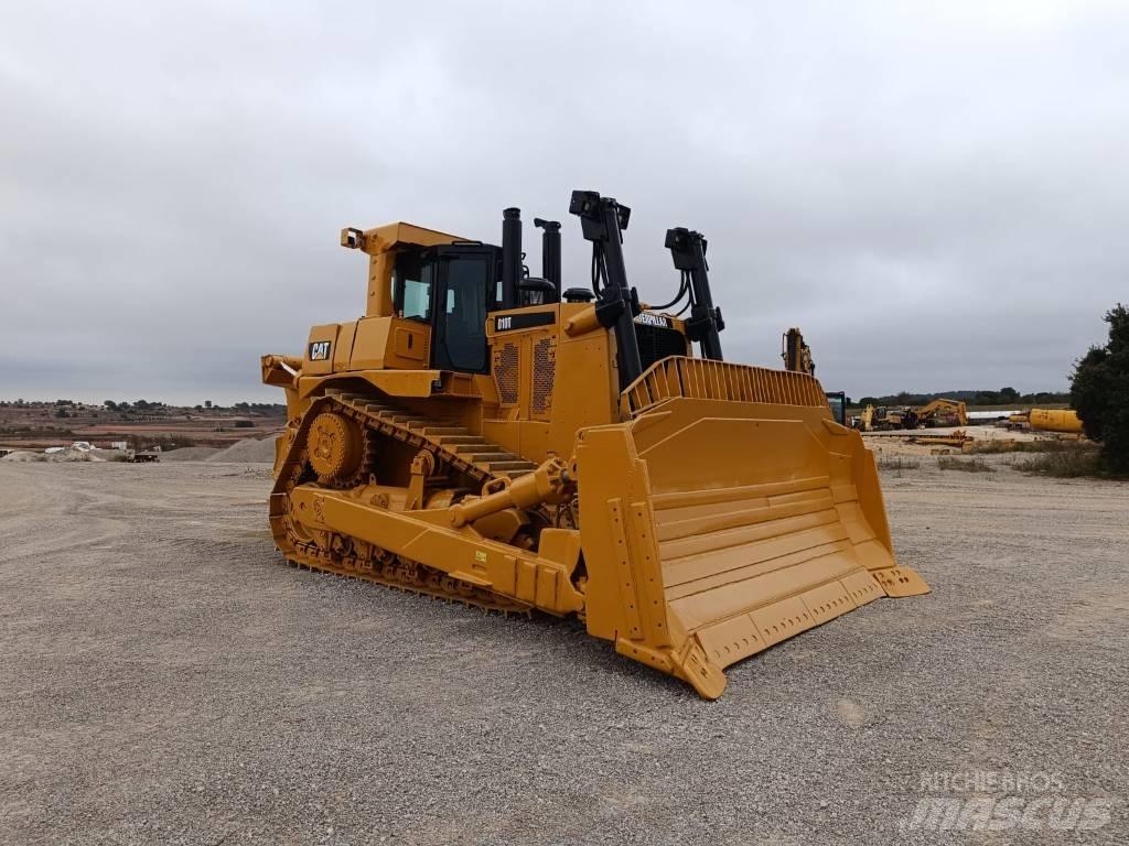 CAT D 10 T Buldožeri guseničari