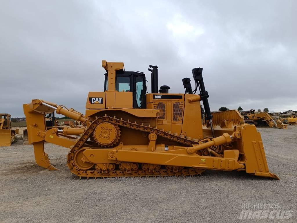 CAT D 10 T Buldožeri guseničari