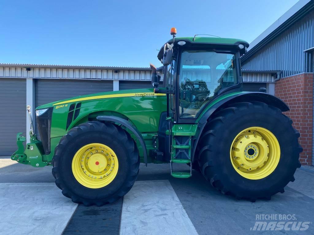 John Deere 8310 R Traktori