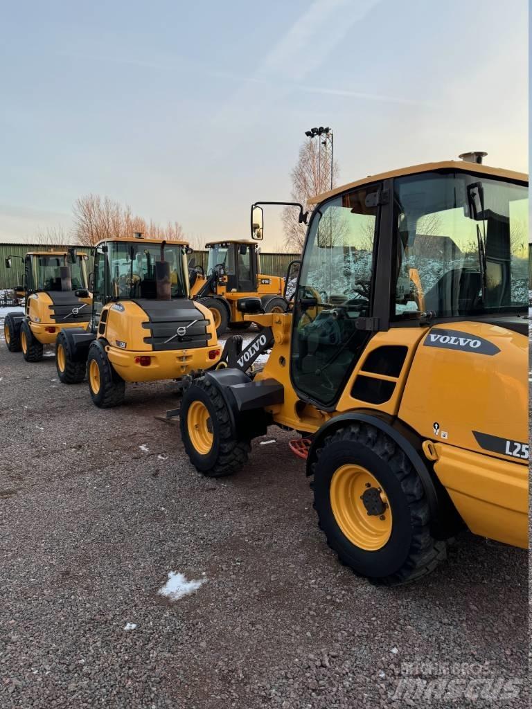 Volvo L 25 F Utovarivači na točkove