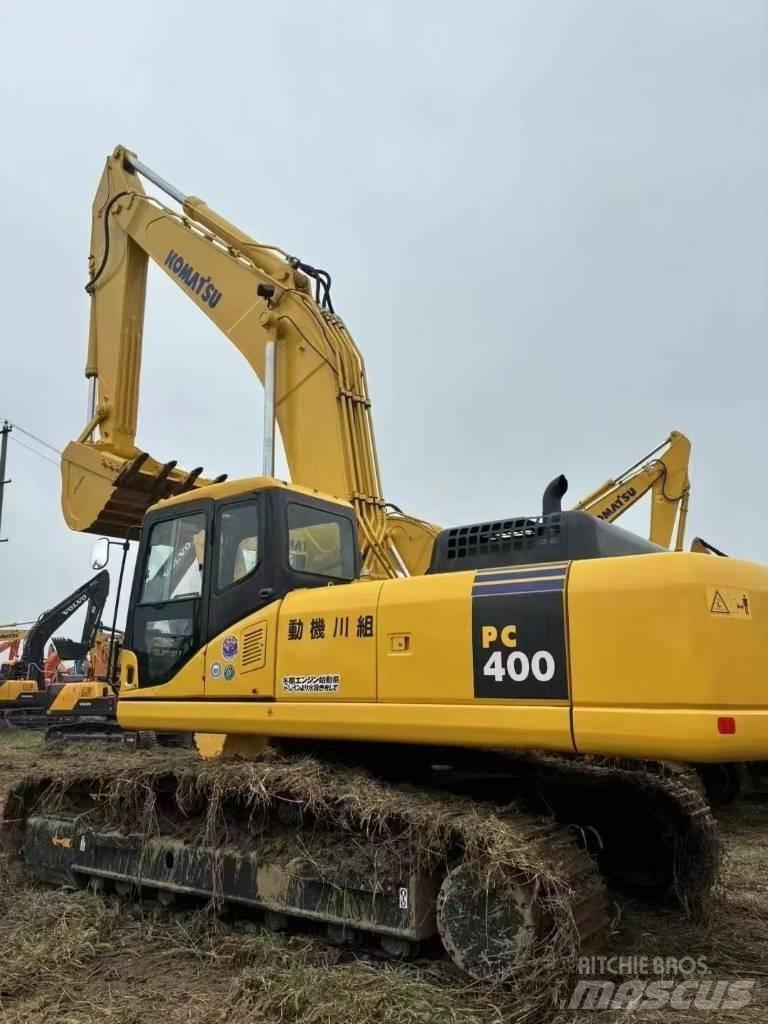 Komatsu 400-7 Bageri guseničari