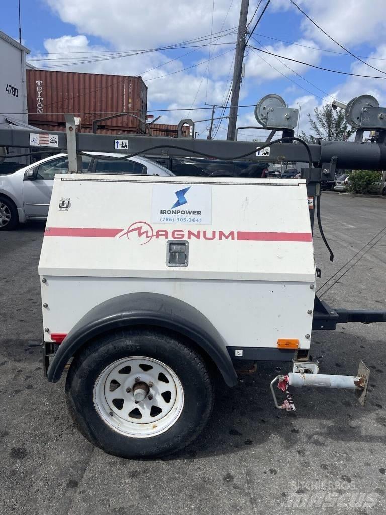 Magnum MLT 4200 Rasvetni stubovi