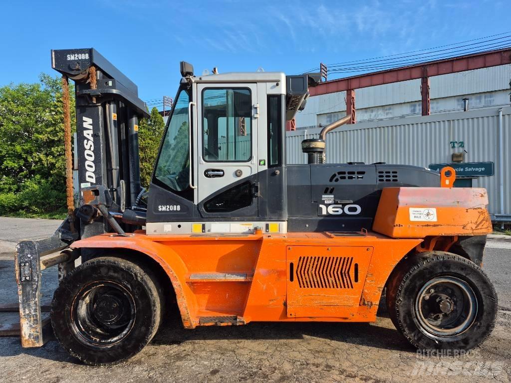 Doosan D 160 Viljuškari - ostalo