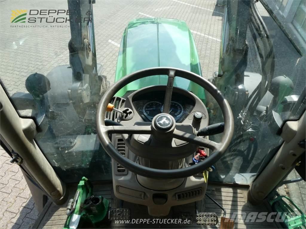John Deere 6150R Traktori