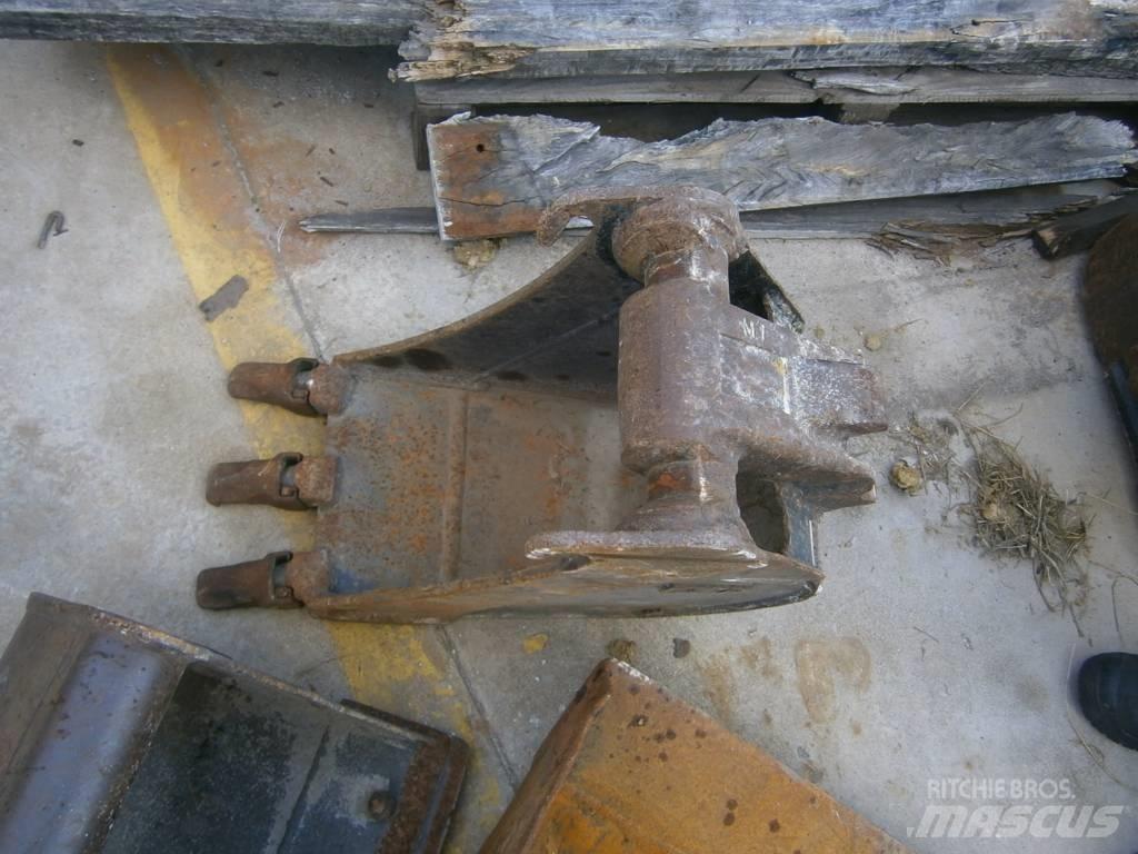 Komatsu PC26MR-3 Mini bageri < 7t