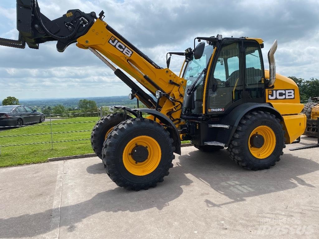 JCB TM 320 S Poljoprivredni teleskopski utovarivači