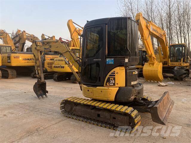 Komatsu PC35MR-2 Bageri guseničari