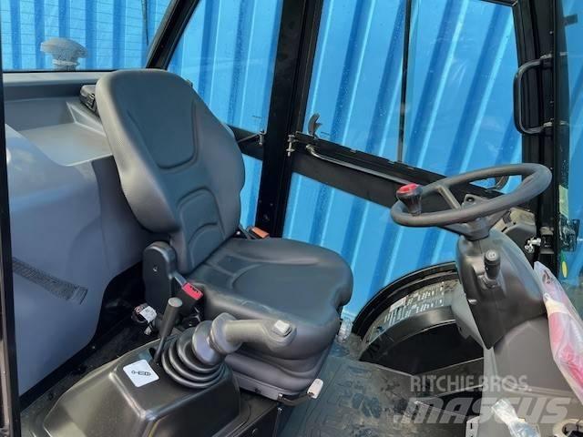 Manitou MC25-4 Teleskopski viljuškari
