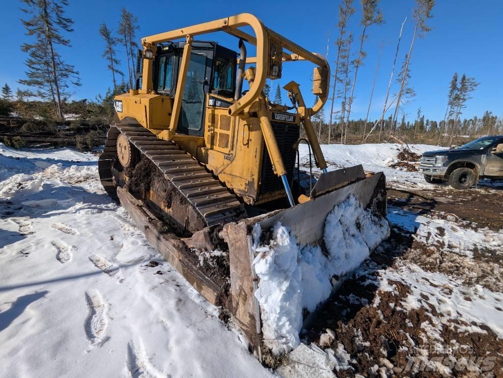 CAT D 6 T LGP Buldožeri guseničari