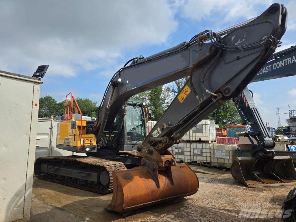 Volvo EC 220EL Bageri guseničari