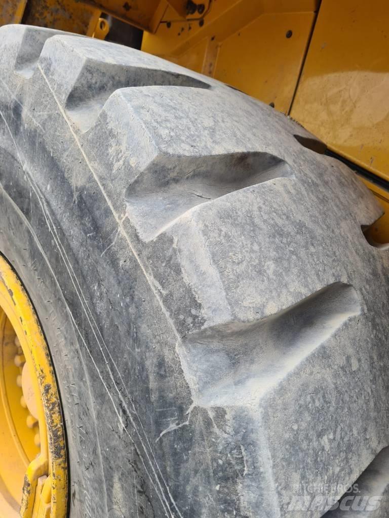 Volvo L 150 H Valjci sa jednim bubnjem